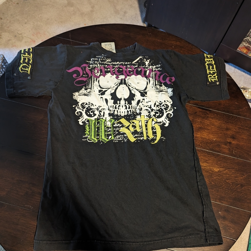 Black label T-shirt.